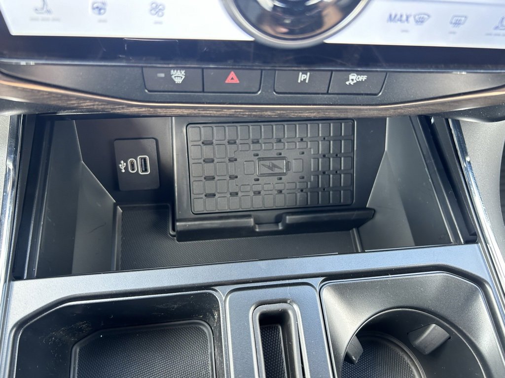 New 2025 Ford F150 Lightning Lariat image 23