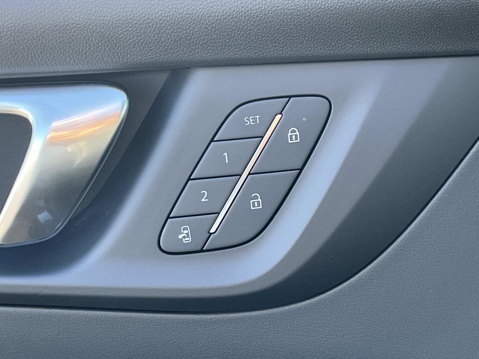 New 2026 Buick Enclave Preferred w/ Power Package image 25