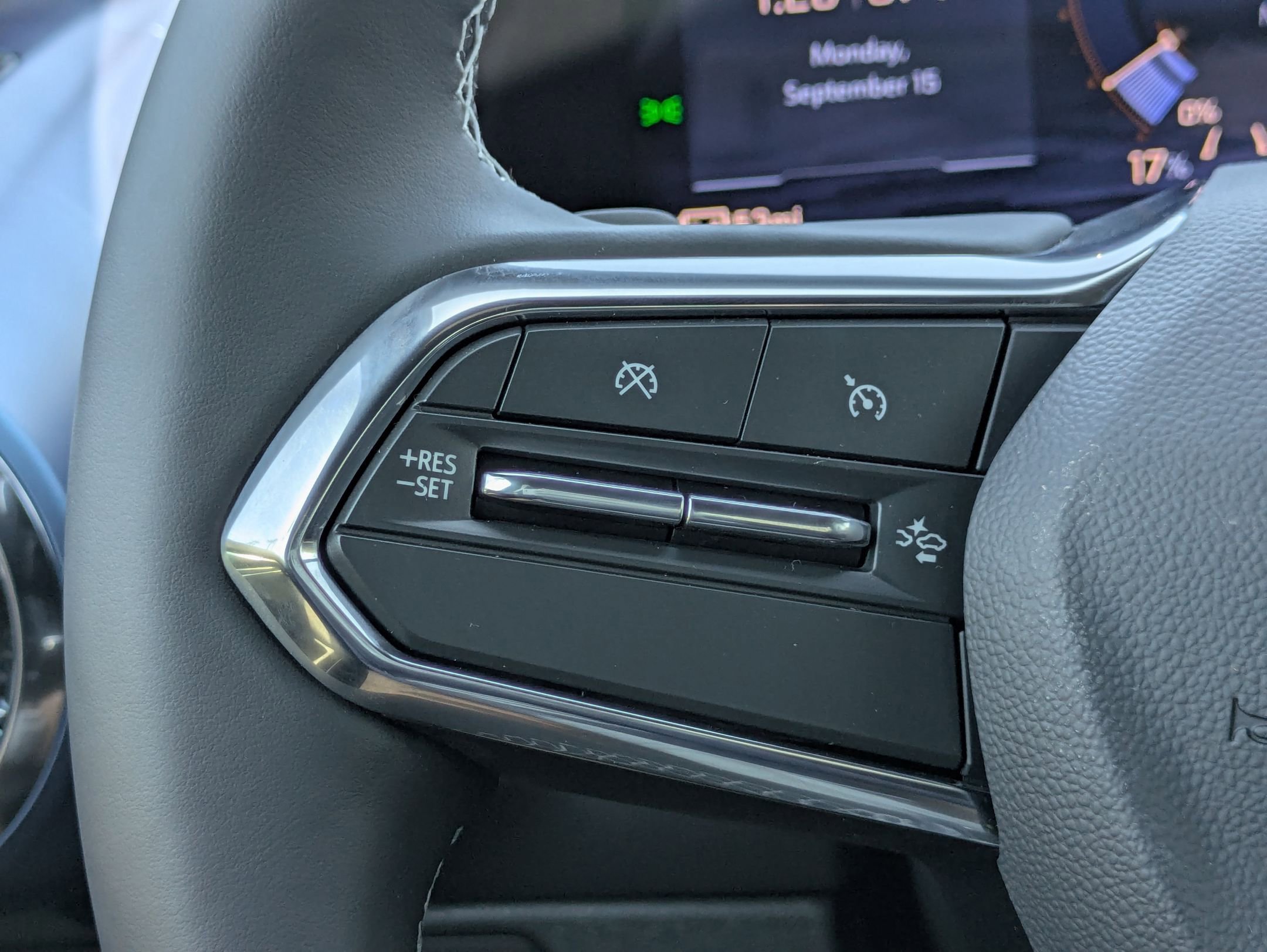 Used 2026 Chevrolet Equinox EV LT image 23