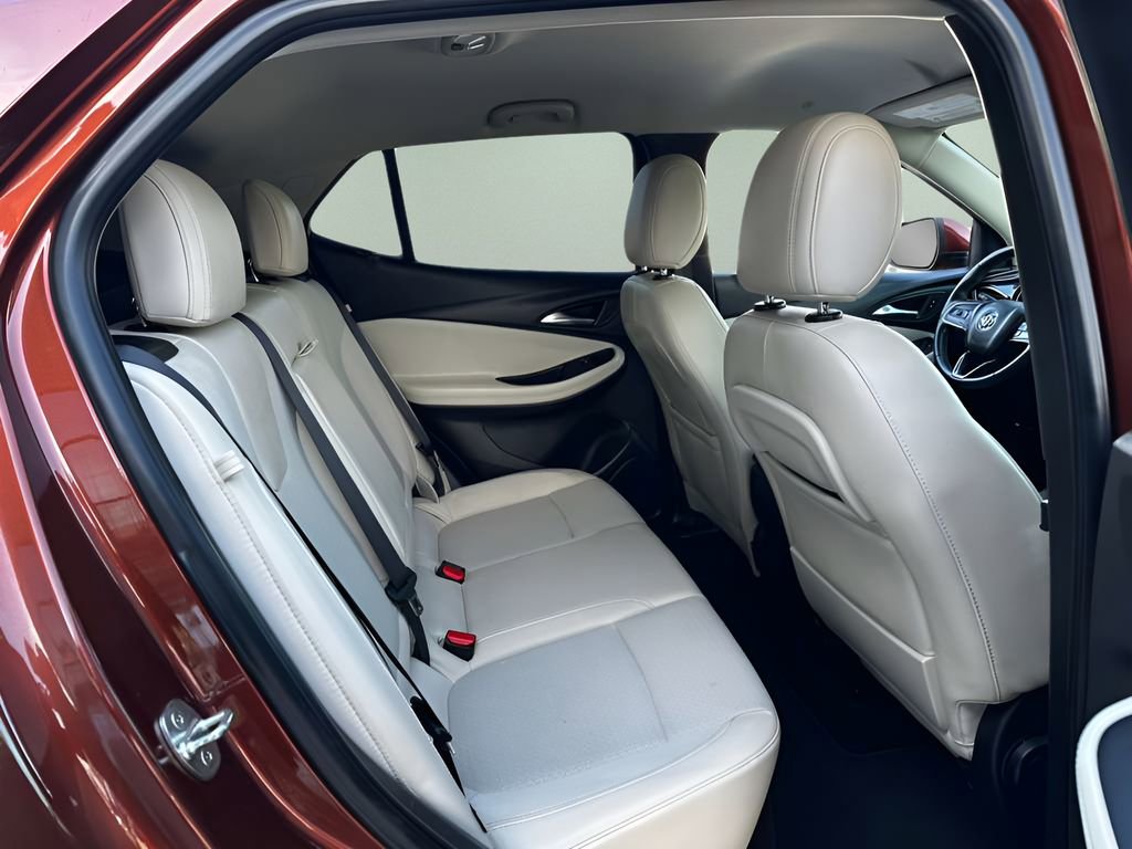 Used 2021 Buick Encore GX Select image 13