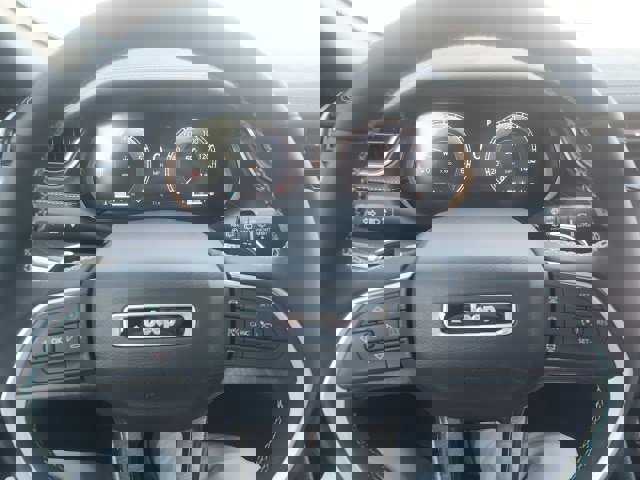 New 2025 Jeep Grand Cherokee Limited w/ Black Appearance Package image 15