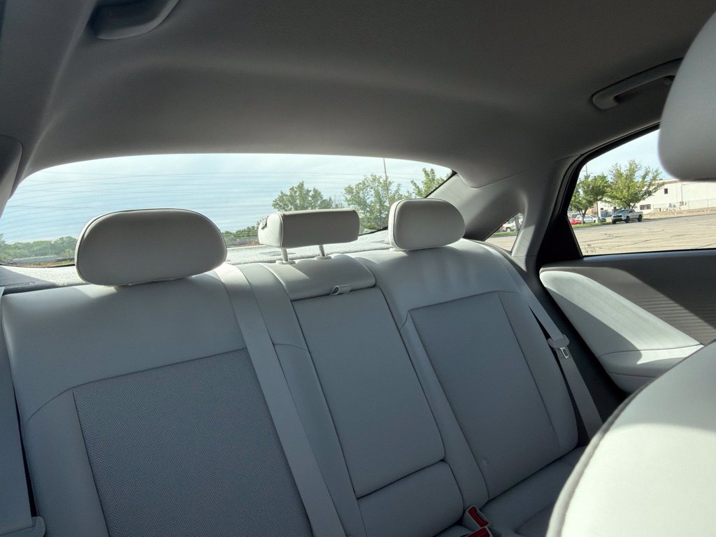 Used 2023 Hyundai Ioniq 6 SEL AWD/4WD image 30
