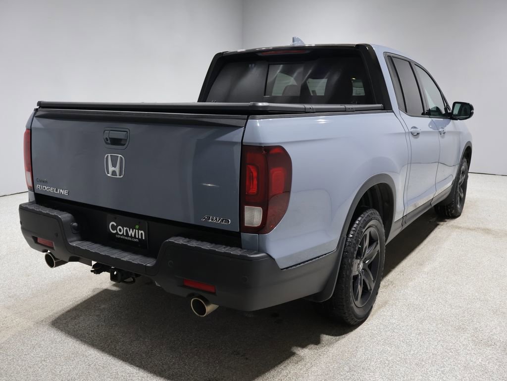 Used 2022 Honda Ridgeline Black Edition image 2