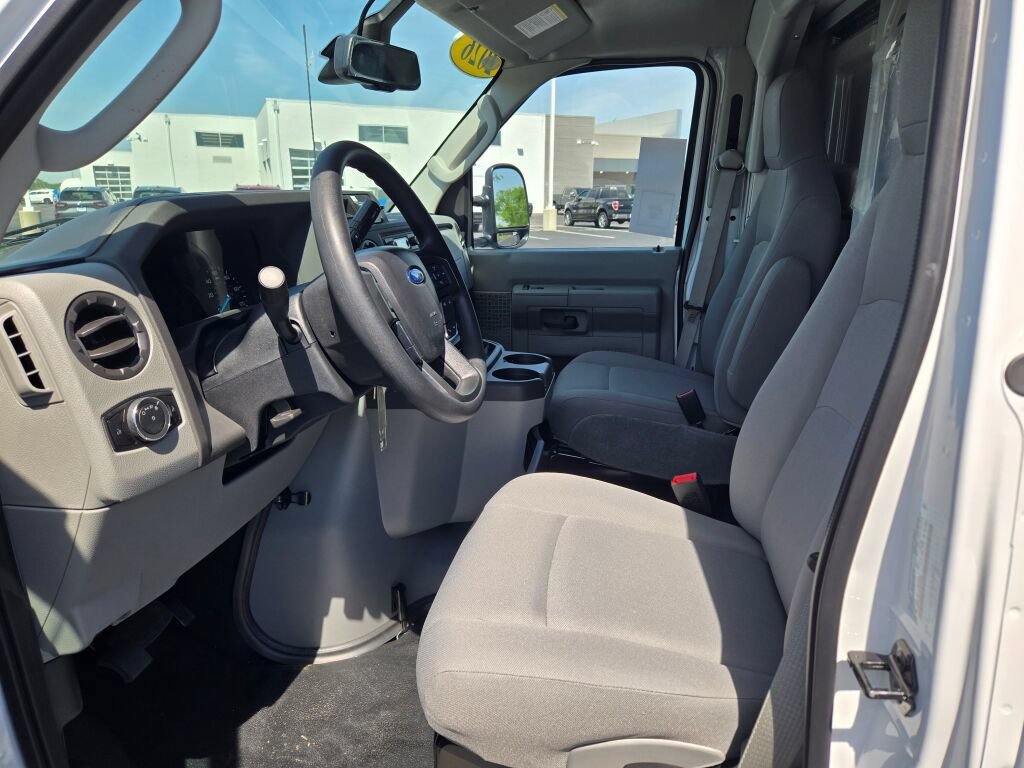 New 2026 Ford E-350 and Econoline 350 Super Duty w/ Power Equipment Group RWD image 23