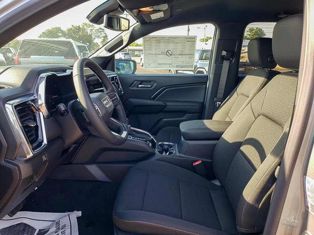 New 2026 GMC Canyon Elevation w/ Convenience Package image 7