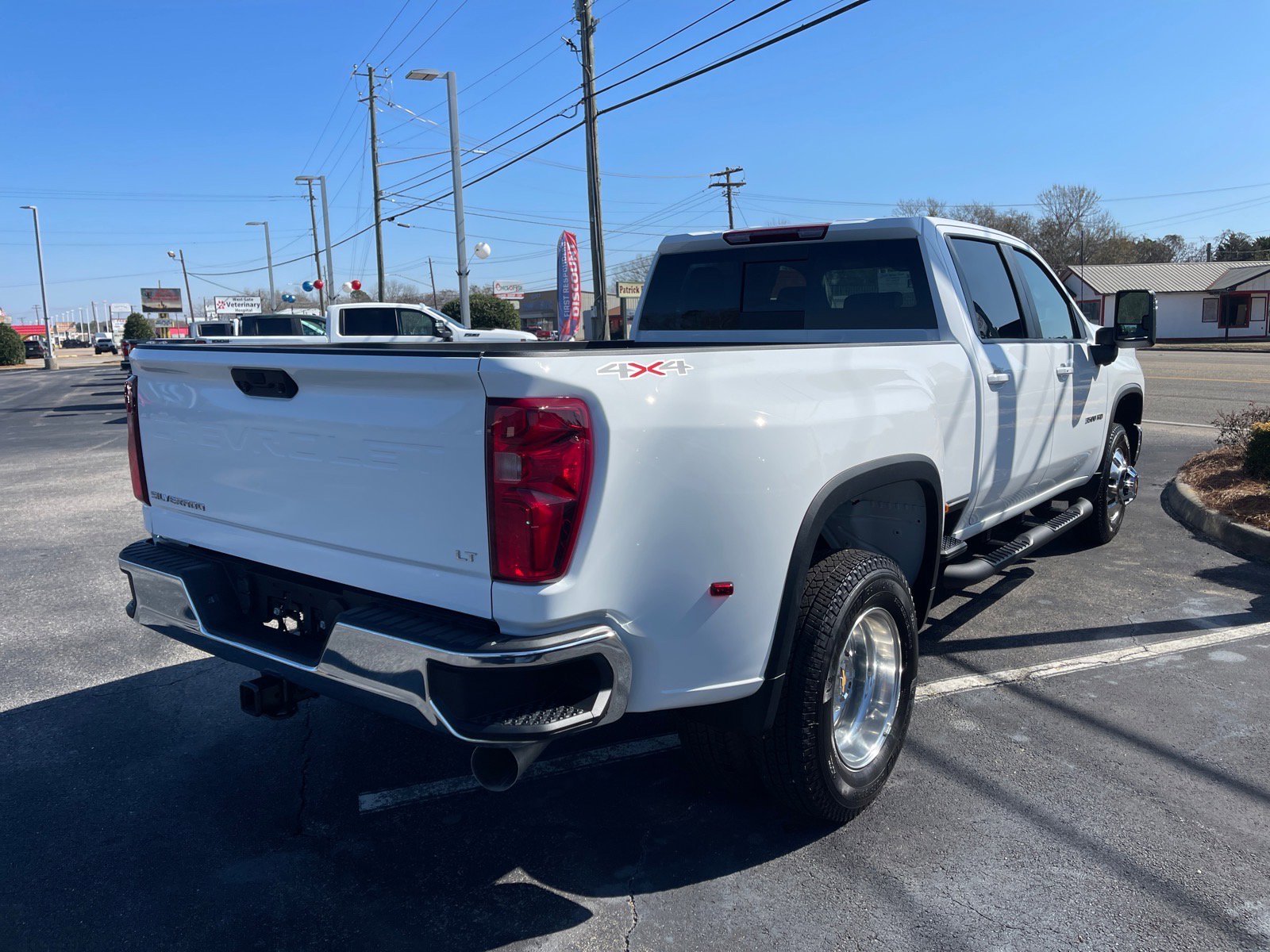 New 2026 Chevrolet Silverado 3500 LT image 15