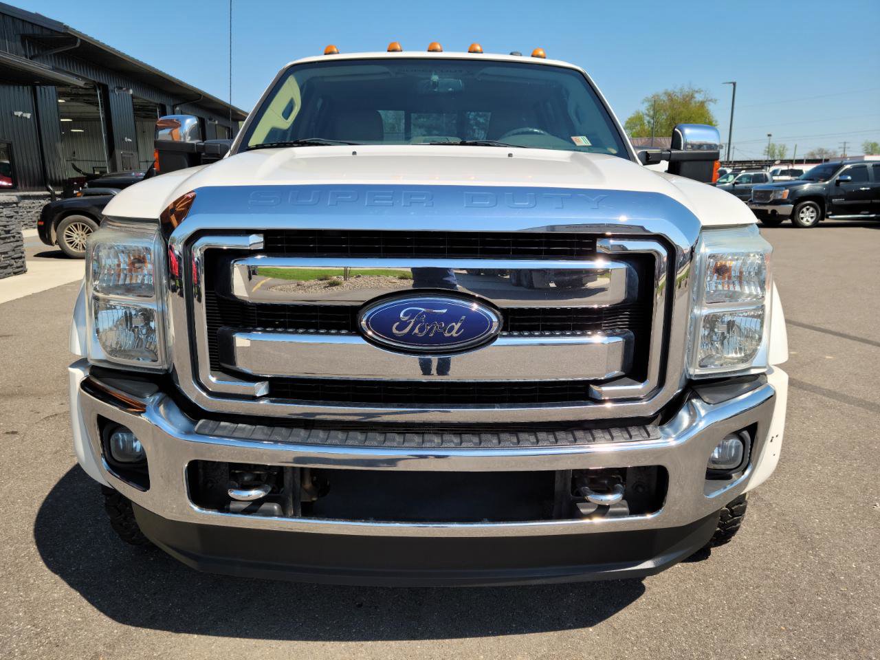 Used 2015 Ford F350 Lariat w/ Lariat Ultimate Package image 2