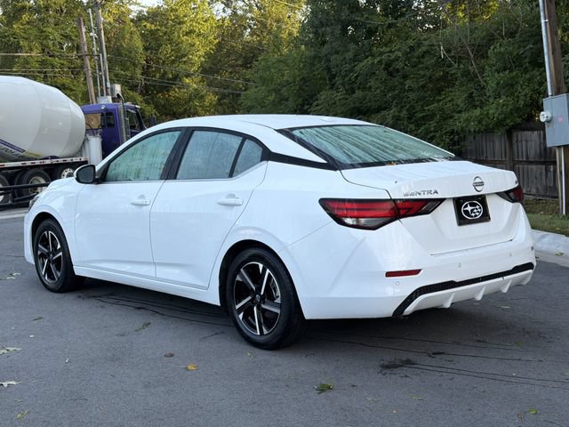 Used 2024 Nissan Sentra SV FWD image 5