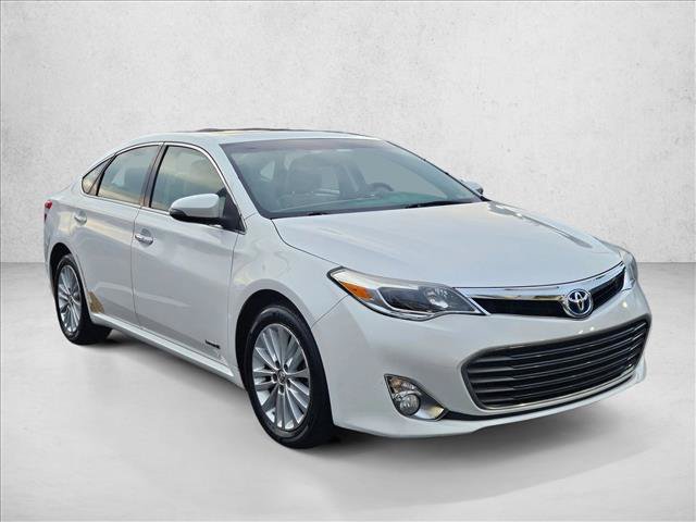 Used 2015 Toyota Avalon XLE Touring FWD image 3
