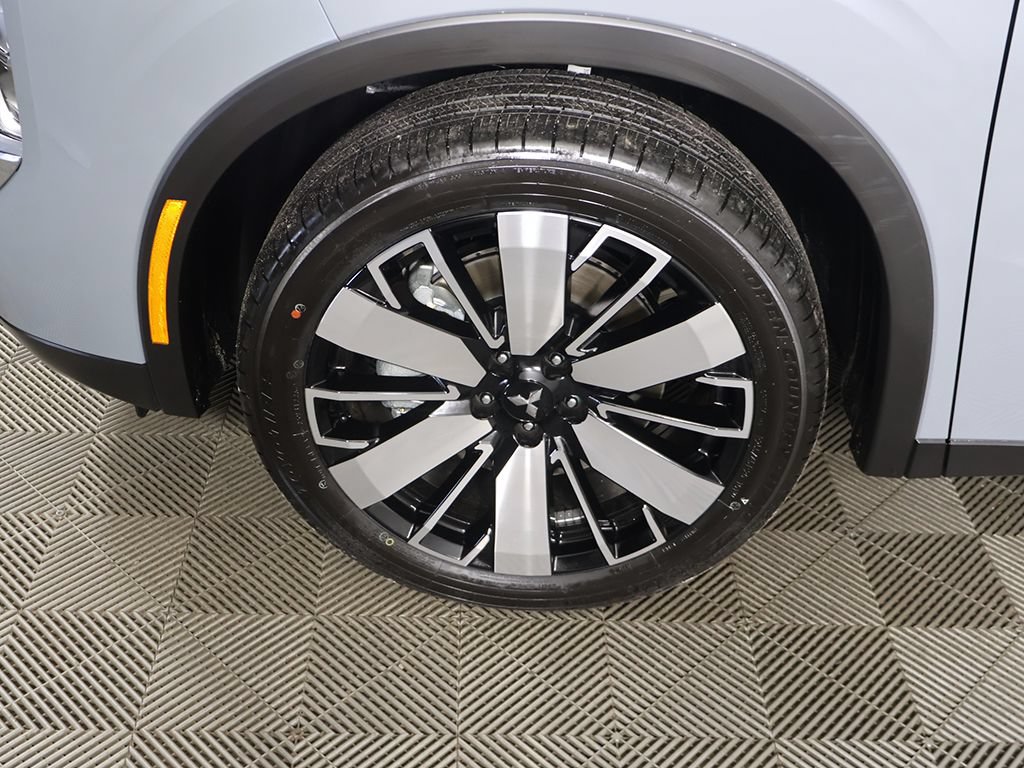 New 2026 Mitsubishi Outlander SE FWD image 22