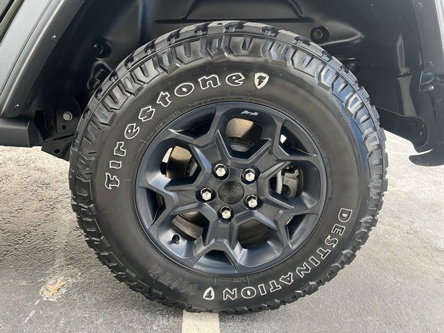 Used 2023 Jeep Wrangler Unlimited w/ Cold Weather Group image 7