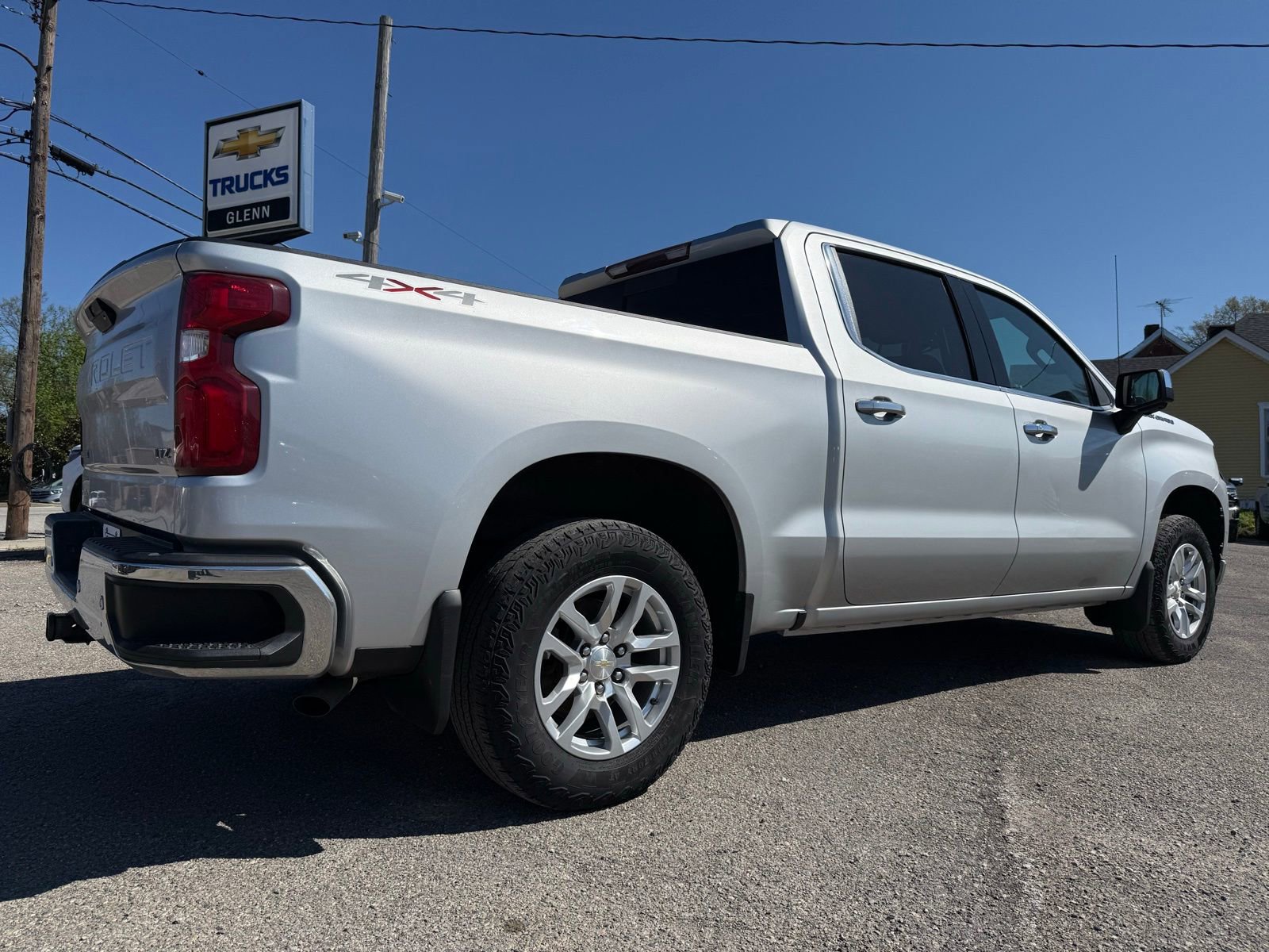Used 2020 Chevrolet Silverado 1500 LTZ w/ LTZ Plus Package image 7