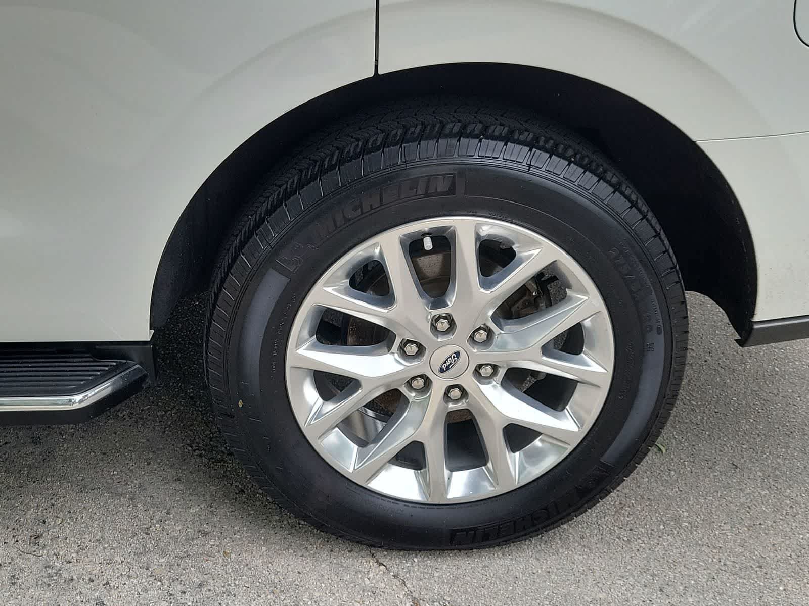 Used 2021 Ford Expedition XLT RWD image 16