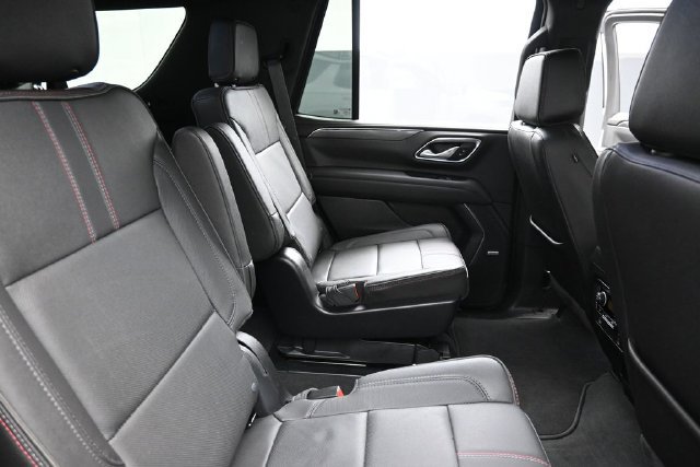 Used 2023 Chevrolet Tahoe RST w/ Luxury Package AWD/4WD image 31