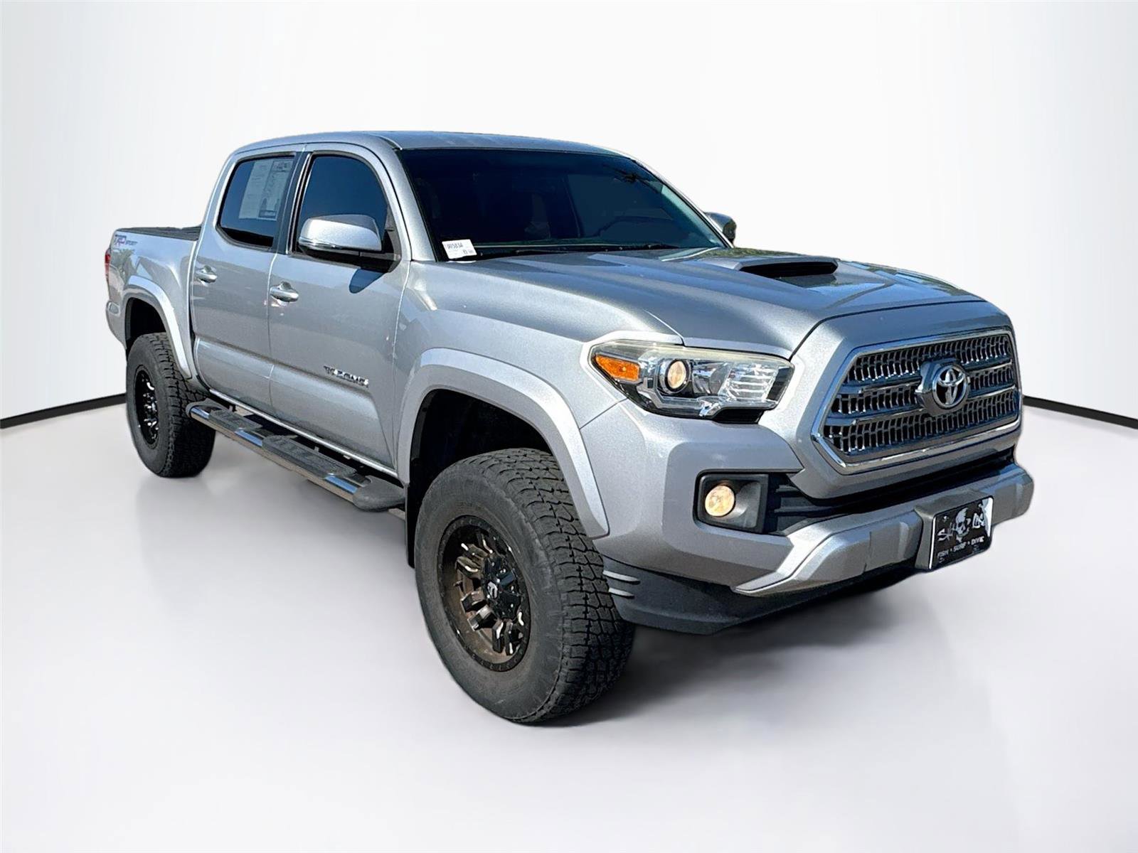 Used 2016 Toyota Tacoma TRD Sport w/ Premium & Technology Package
