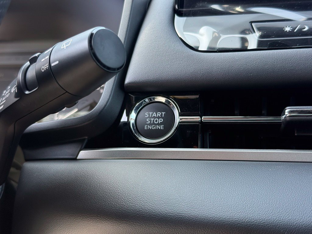 New 2026 Mitsubishi Outlander LE FWD image 31