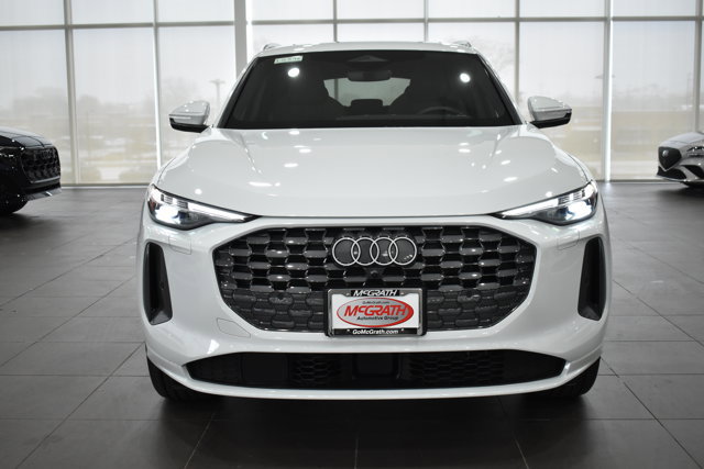 Used 2025 Audi Q5 Premium Plus w/ Premium Plus image 6