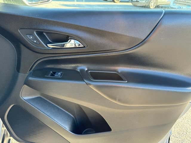 Used 2024 Chevrolet Equinox LT AWD/4WD image 35