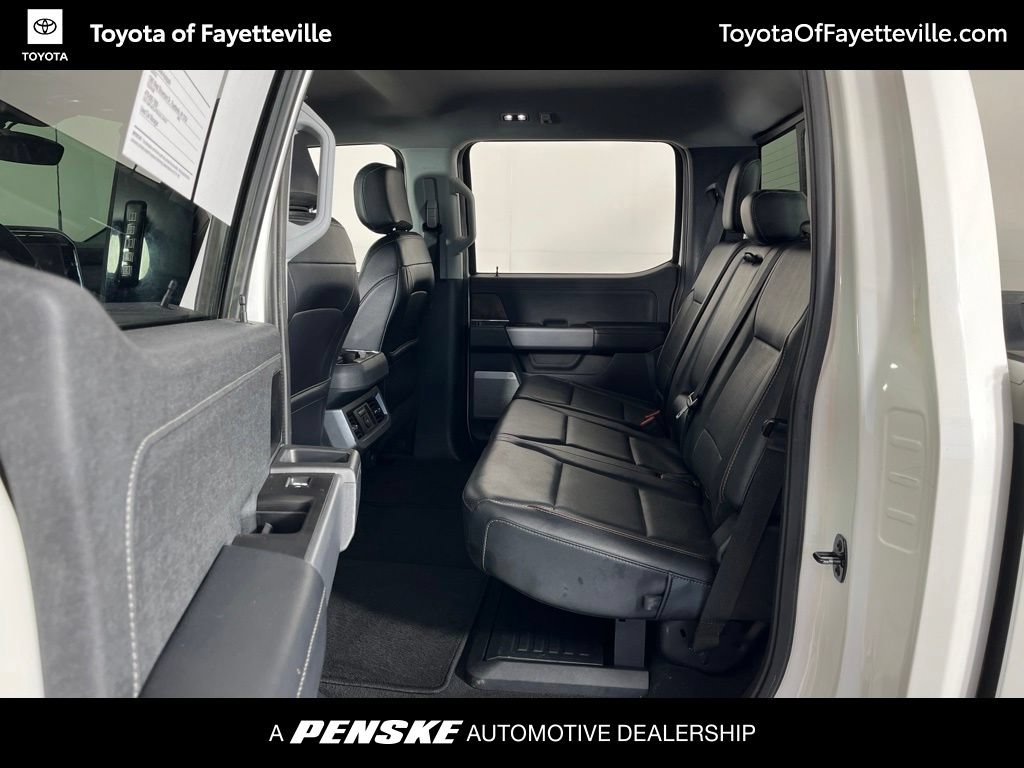 Used 2023 Ford F250 Lariat w/ Lariat Ultimate Package AWD/4WD image 28