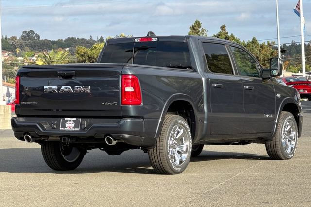 New 2026 RAM 1500 4x4 Crew Cab image 4