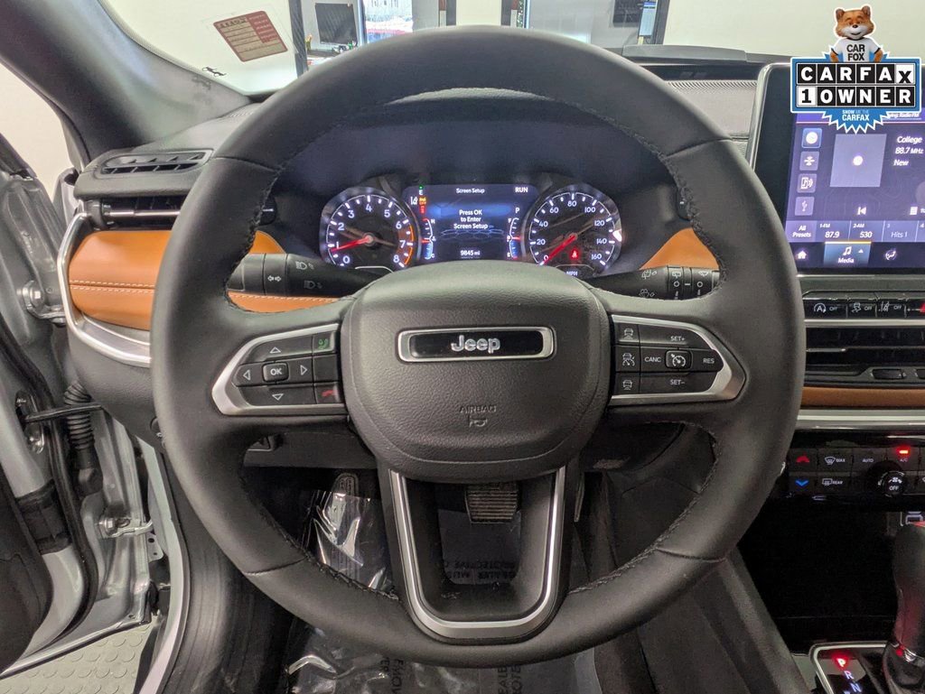 Used 2024 Jeep Compass Limited image 20