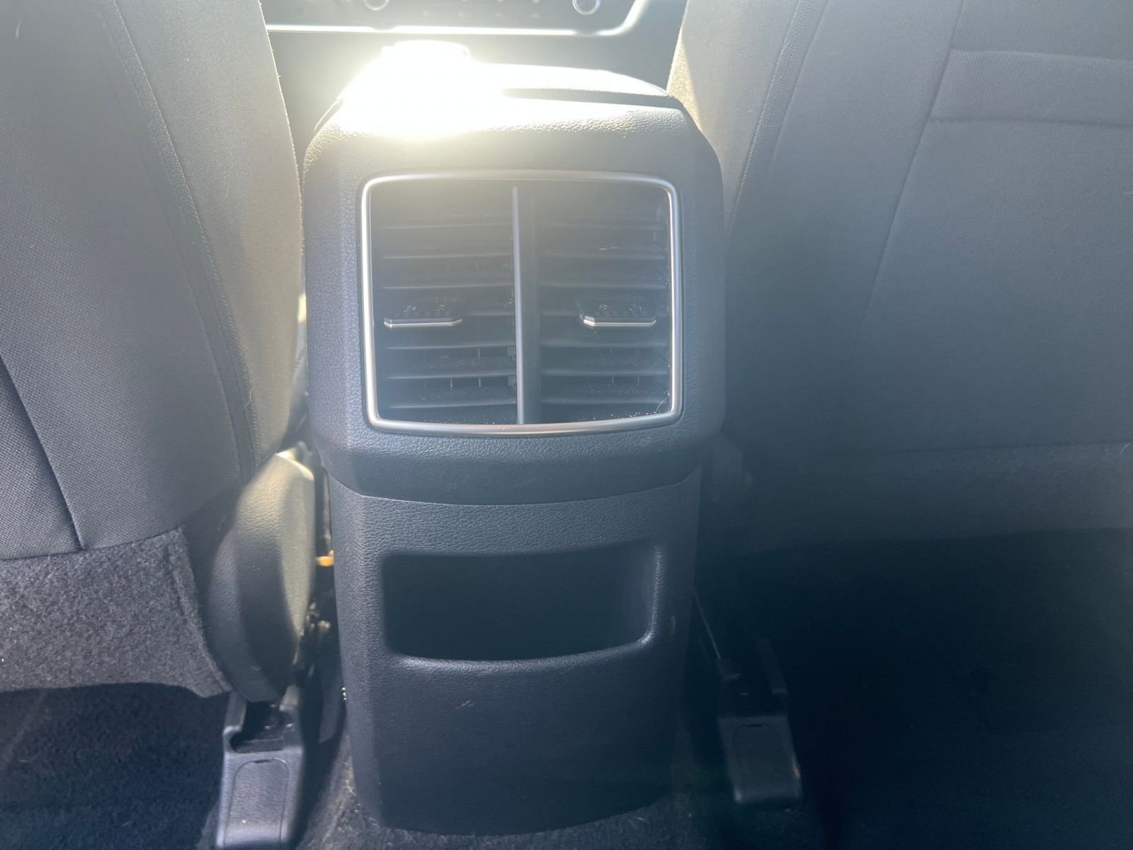 Used 2025 Kia Sportage LX FWD image 22