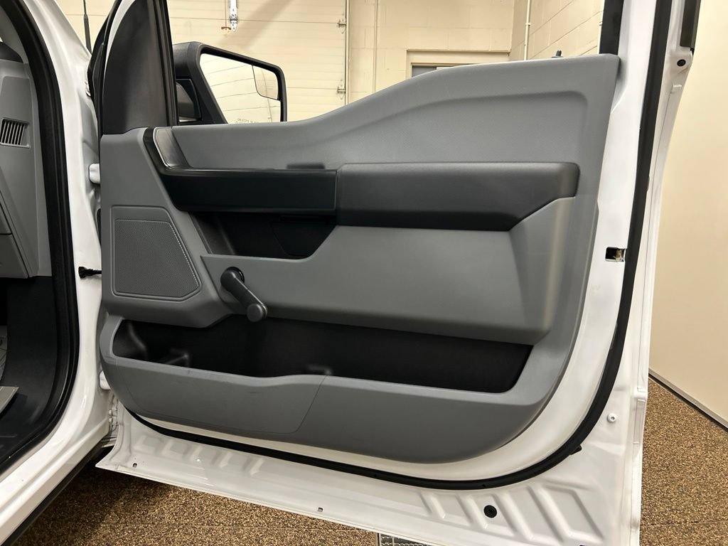 Used 2022 Ford F150 XL RWD image 10