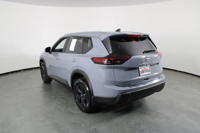 Certified 2026 Nissan Rogue SV FWD image 16