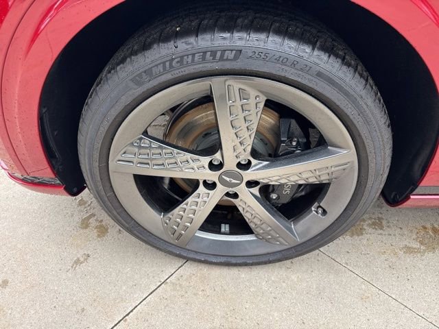 Used 2023 Genesis GV70 2.5T Sport Prestige w/ Sport Prestige Package image 11