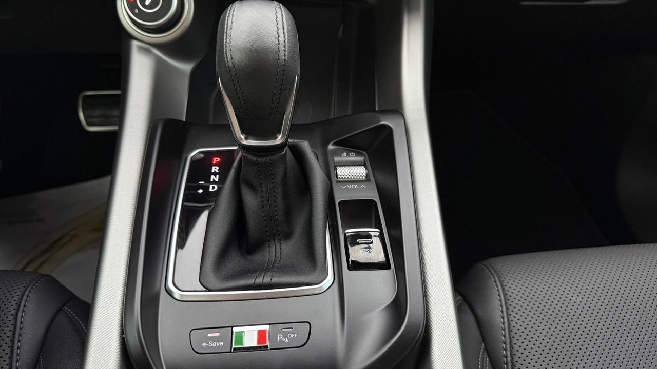 Used 2024 Alfa Romeo Tonale Veloce w/ Active Assist Package AWD/4WD image 59