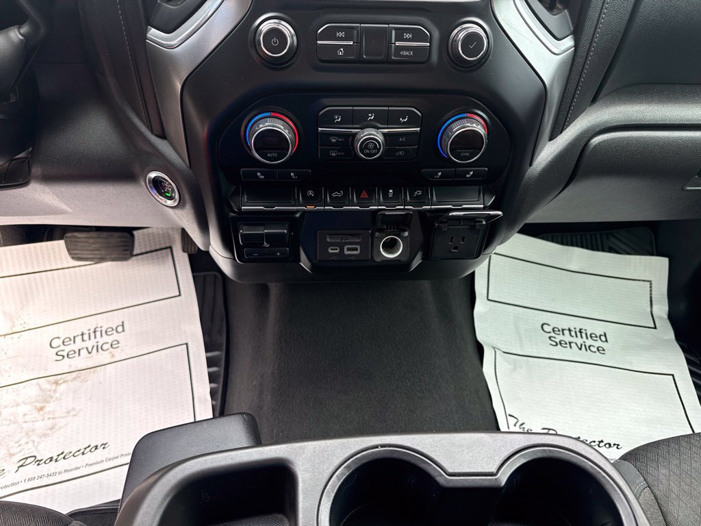 Used 2019 Chevrolet Silverado 1500 LT AWD/4WD image 20