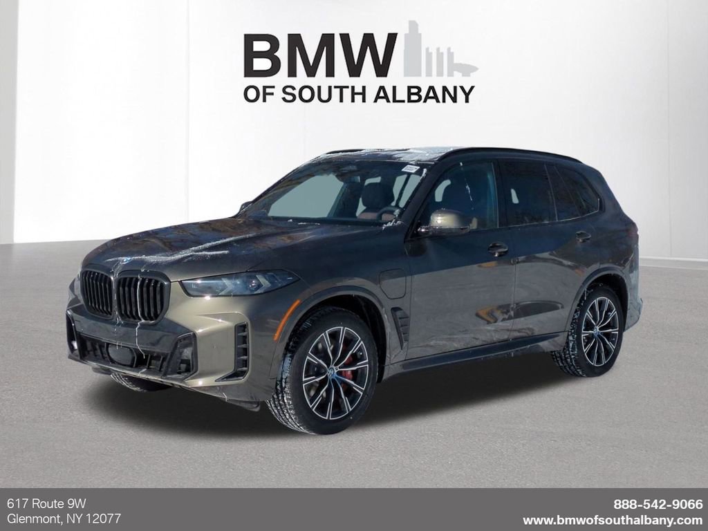 New 2026 BMW X5 xDrive50e w/ Executive Package