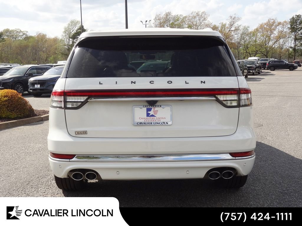 Used 2024 Lincoln Aviator Black Label w/ Dynamic Handling Package image 3