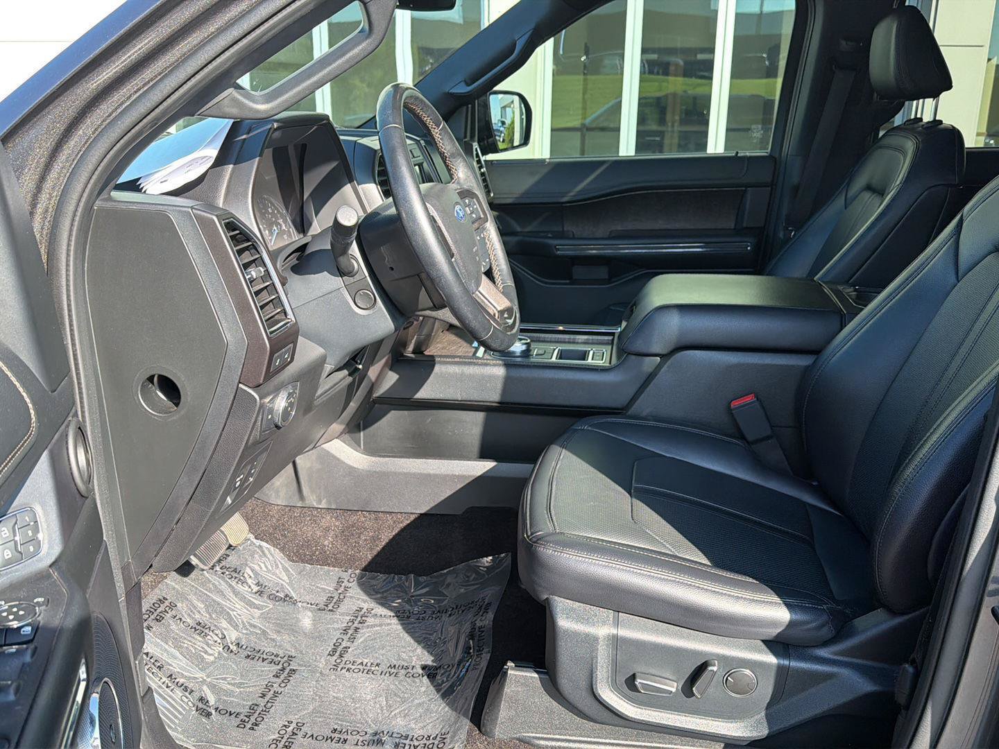 Used 2021 Ford Expedition Limited RWD image 10