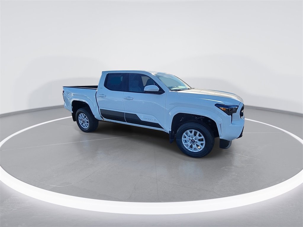 New 2026 Toyota Tacoma SR5 image 2