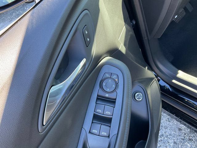 New 2026 Buick Encore GX Sport Touring w/ Advanced Technology Package FWD image 5