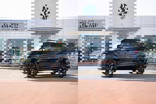 New 2026 Volkswagen Atlas Cross Sport SEL R-Line