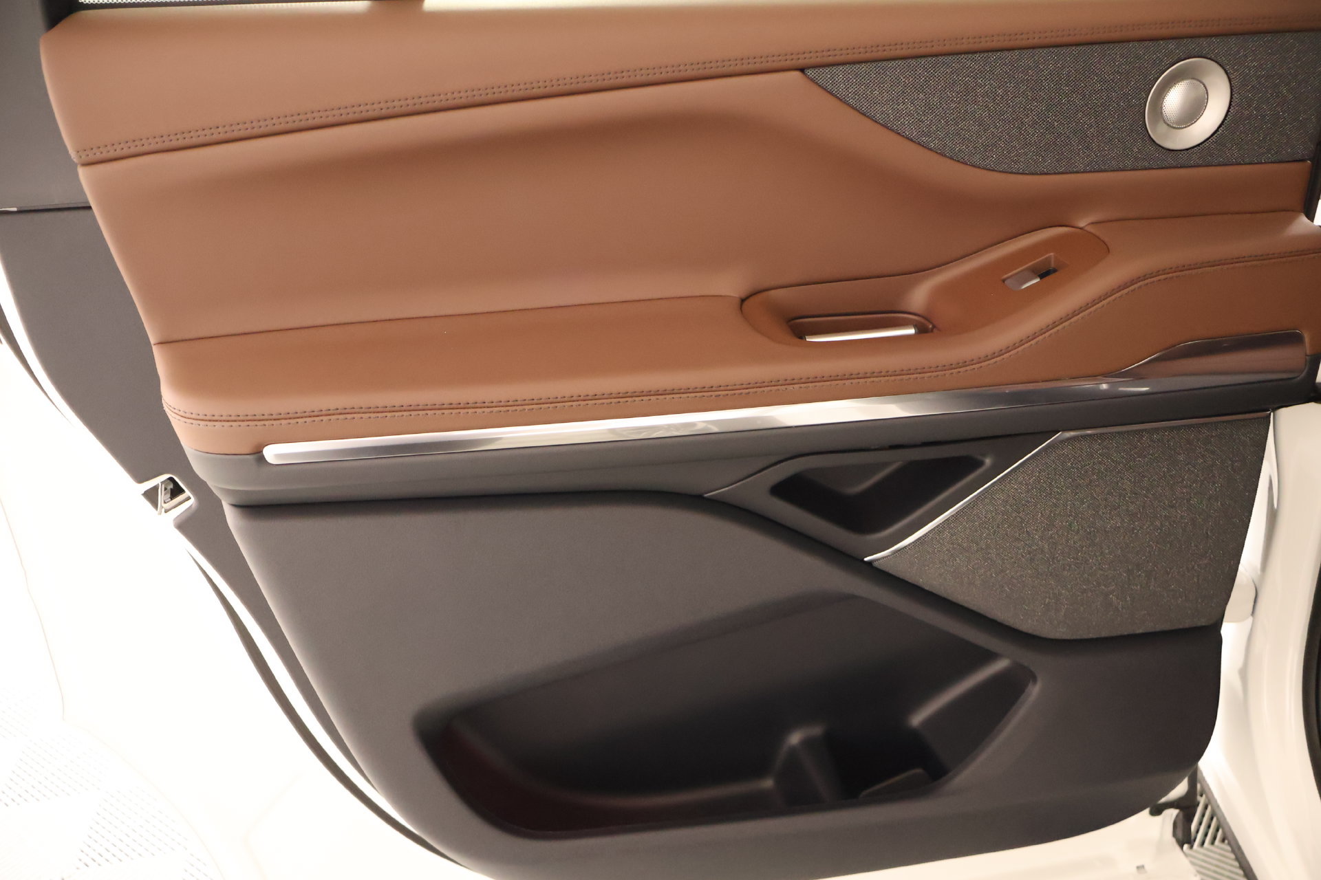 New 2027 Lincoln Navigator L Reserve AWD/4WD image 19