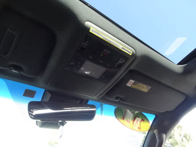 Used 2021 Lexus LX 570 4WD w/ Inspiration Series #2 image 37