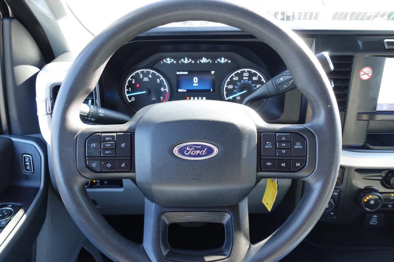 Used 2024 Ford F250 XLT image 41