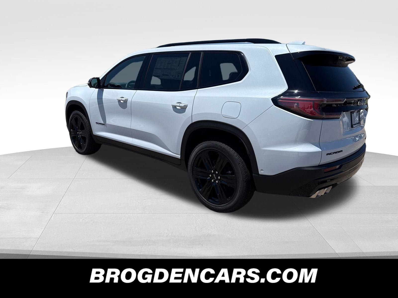 New 2026 GMC Acadia Elevation w/ Super Cruise Package FWD image 10