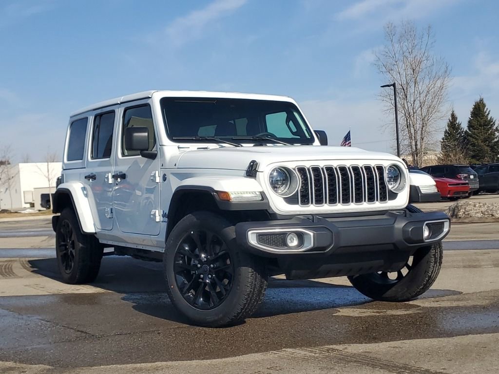 Used 2025 Jeep Wrangler Unlimited Sahara w/ Safety Group image 36
