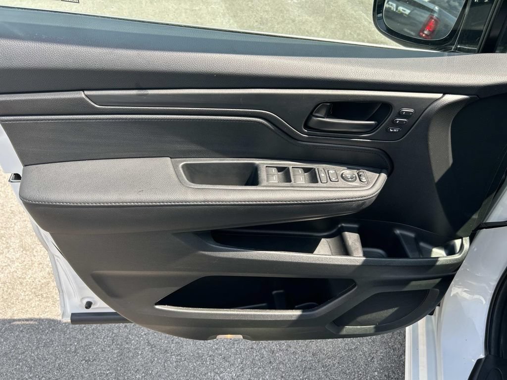 Used 2025 Honda Odyssey Sport-L image 29