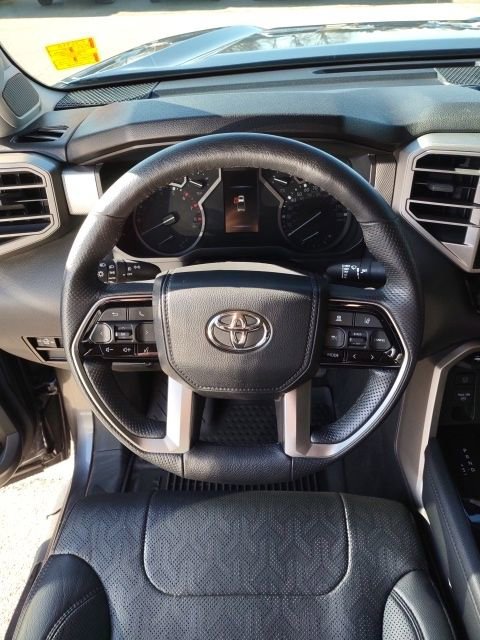 Used 2023 Toyota Tundra Limited image 12