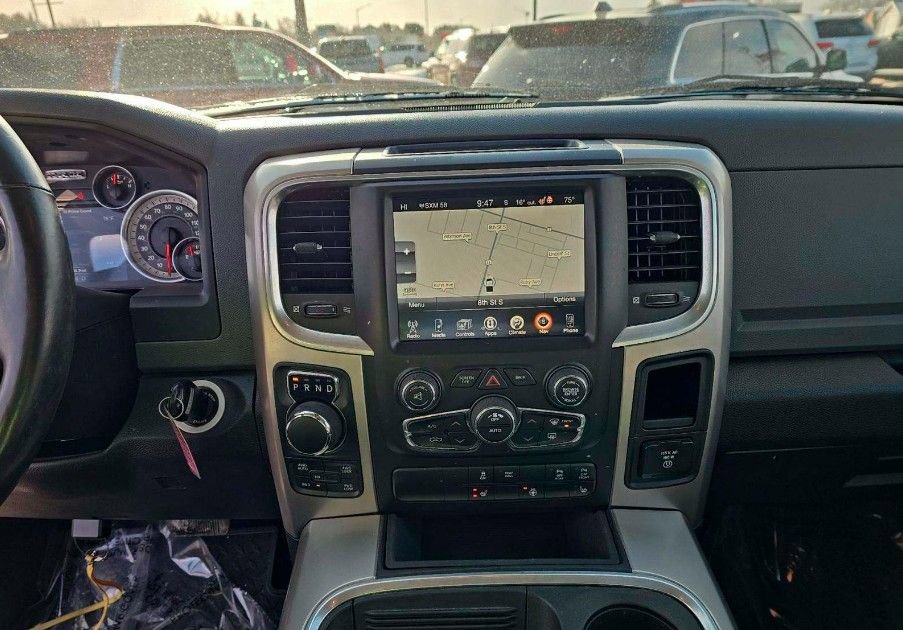 Used 2017 RAM 1500 Big Horn AWD/4WD image 5