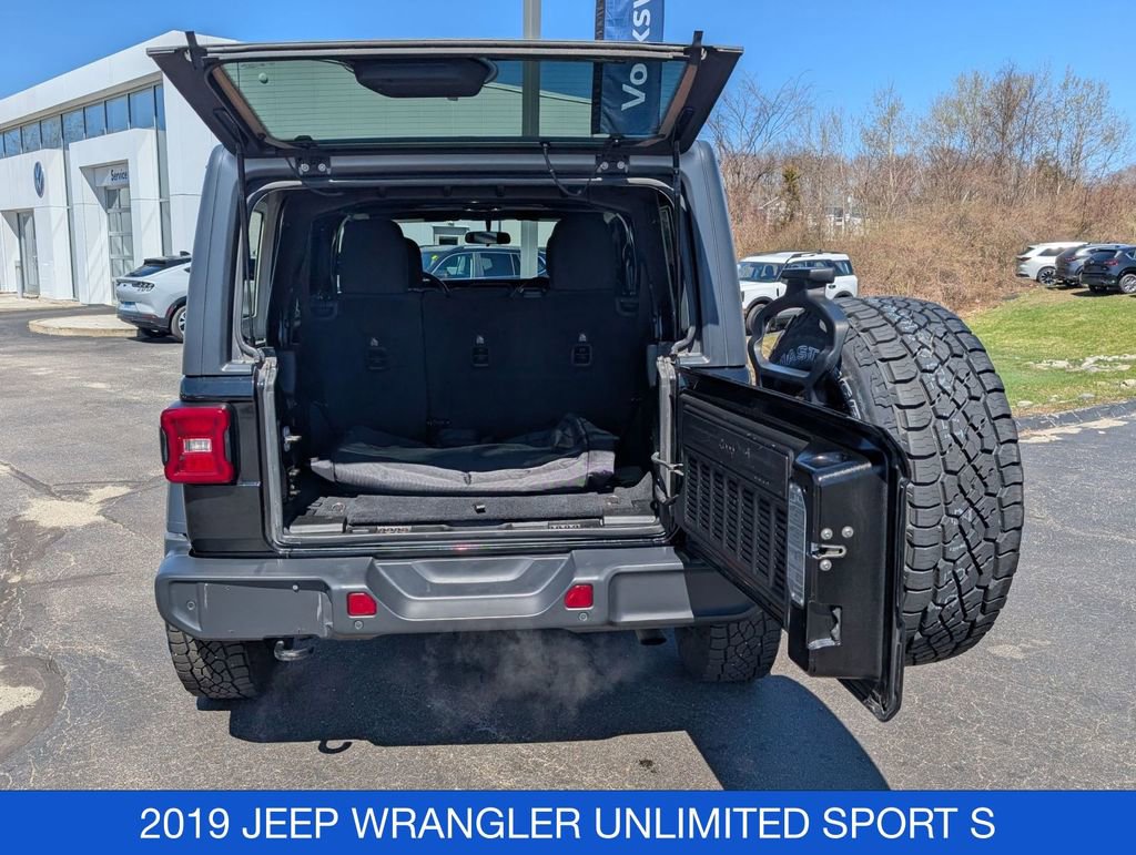 Used 2019 Jeep Wrangler Unlimited Sport S image 29
