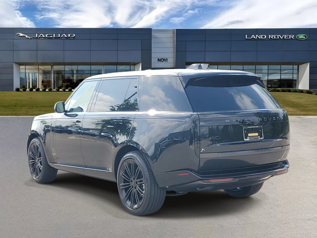 New 2026 Land Rover Range Rover Long Wheelbase SE AWD/4WD image 4