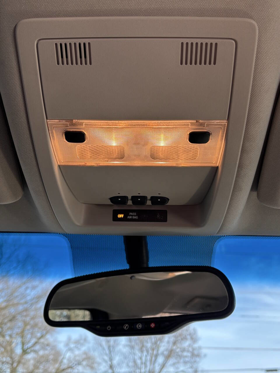 Used 2010 GMC Sierra 1500 SLE image 25