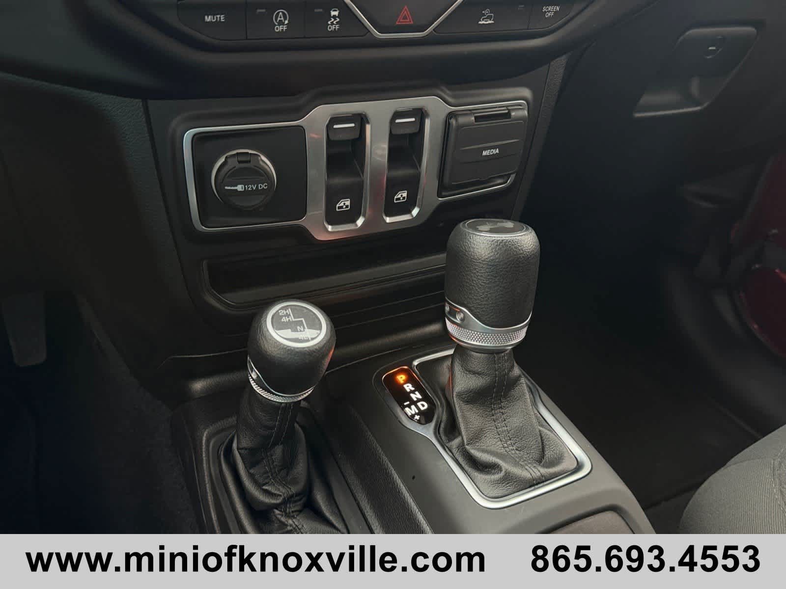 Used 2021 Jeep Wrangler Sport AWD/4WD image 24