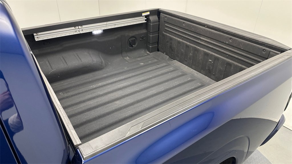 Certified 2022 Nissan Frontier SV image 24